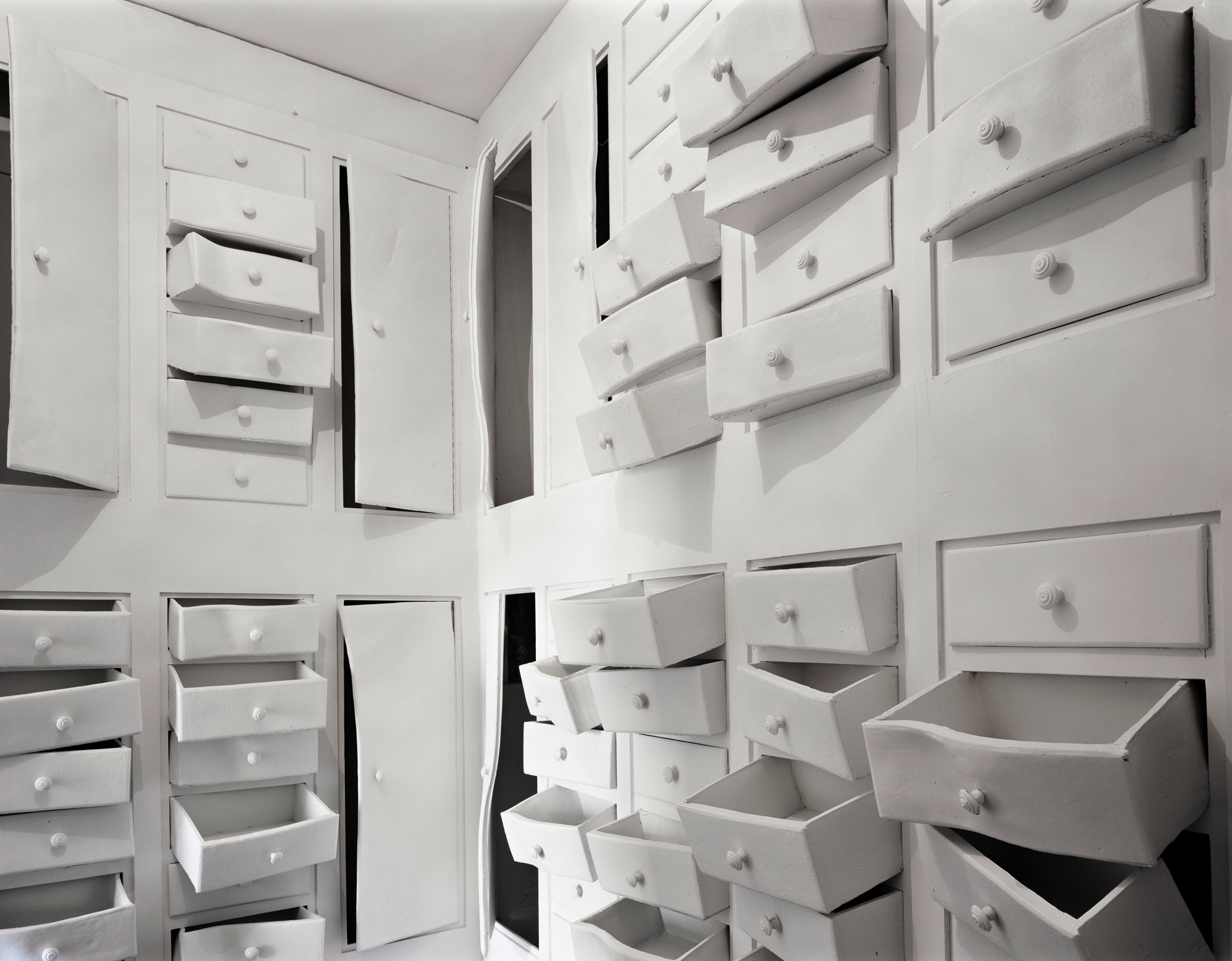 Martine Feipel & Jean Bechameil, Le Cercle fermé, 2011. © Joseph Tomassini.